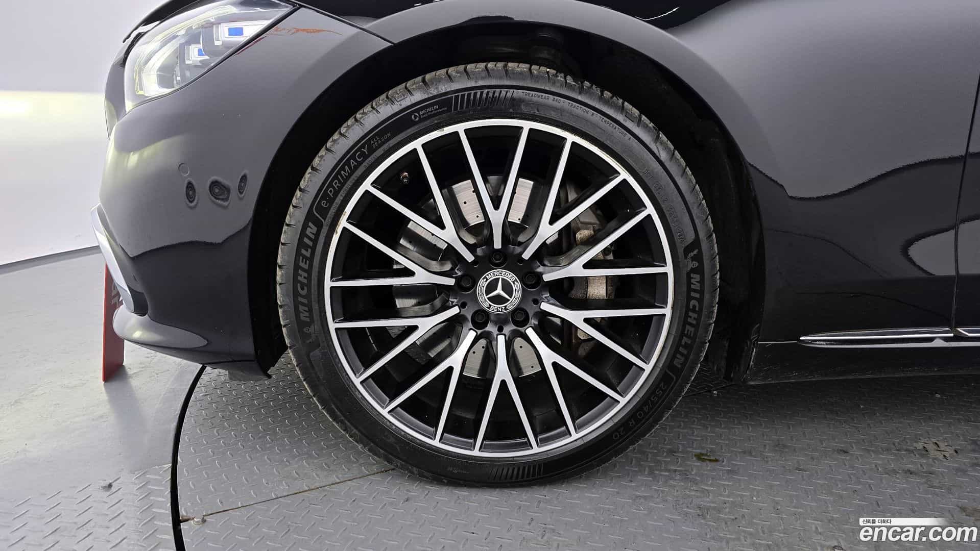 S-Class Mercedes-Benz 2022.4-OUTER-005