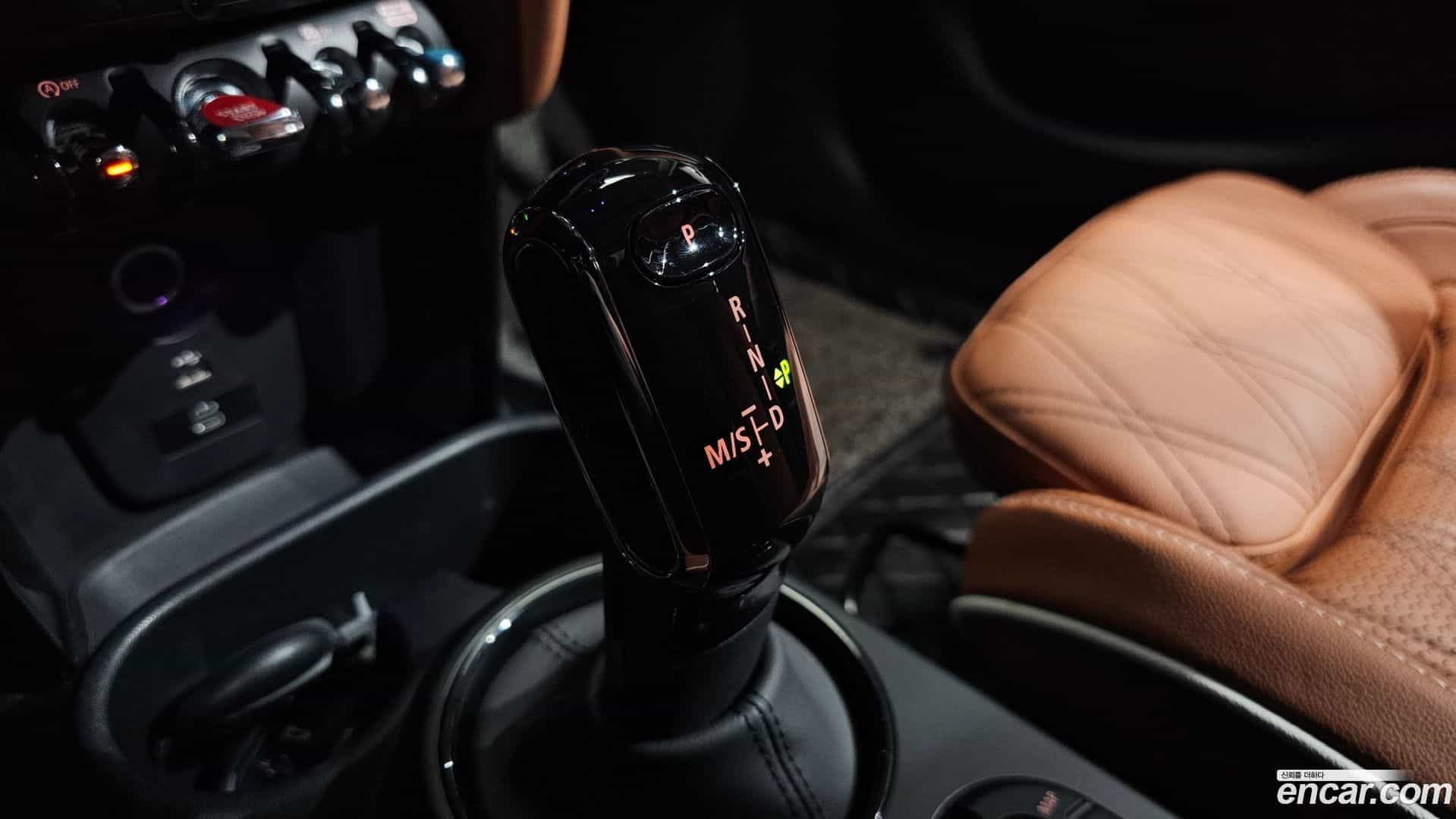 Cooper Mini 2023.9-INNER-009