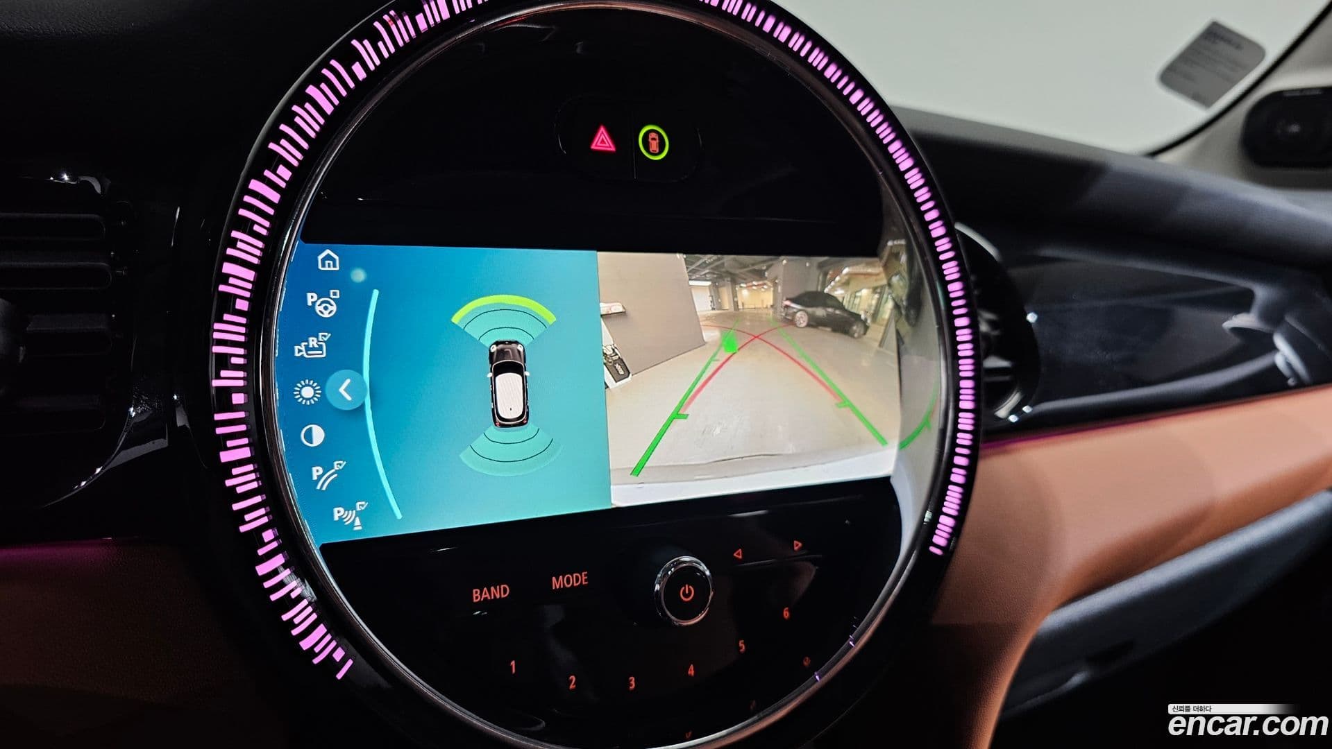 Main__Slider__Photo:Cooper Mini 2023.9-14