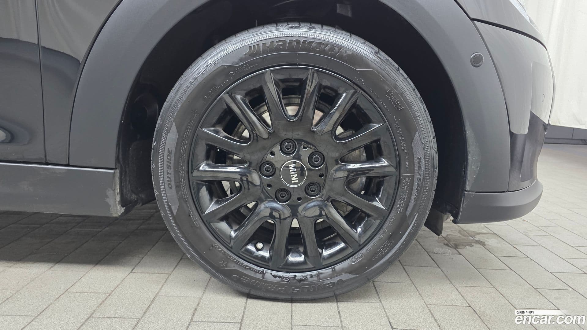 Main__Slider__Photo:Cooper Mini 2023.10-4