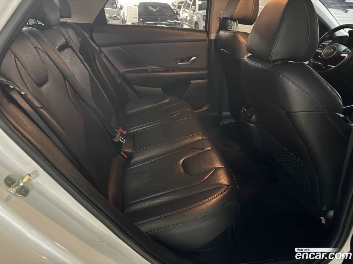 AVANTE Hyundai 2022.3-INNER-006