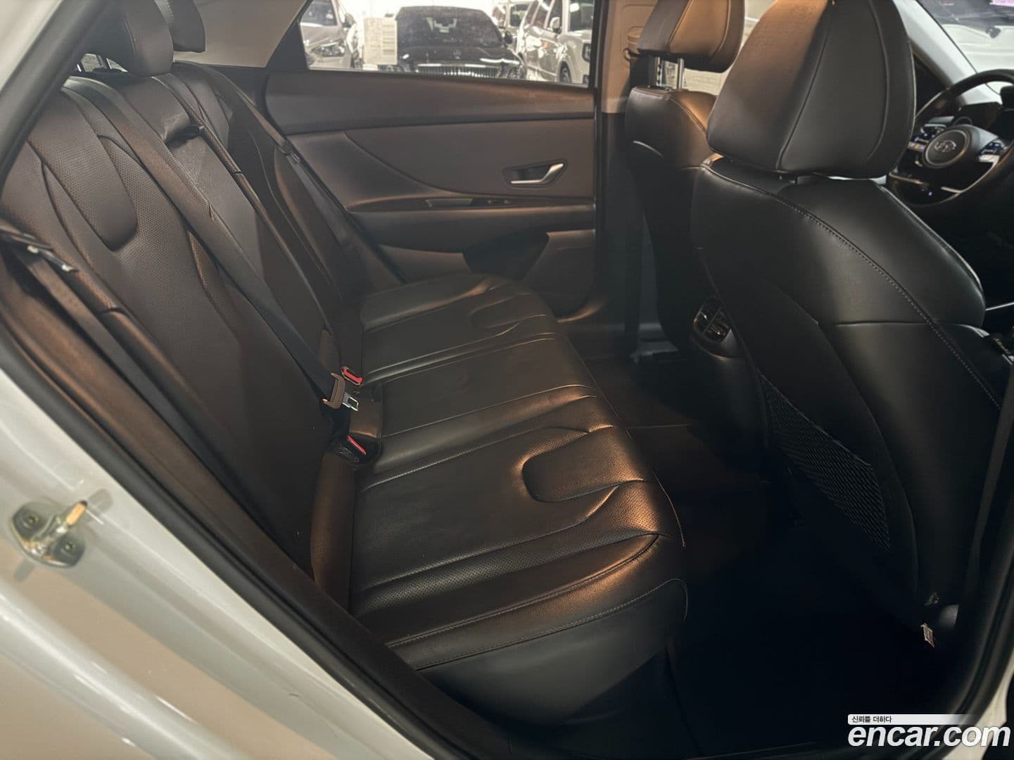 Main__Slider__Photo:AVANTE Hyundai 2022.3-5