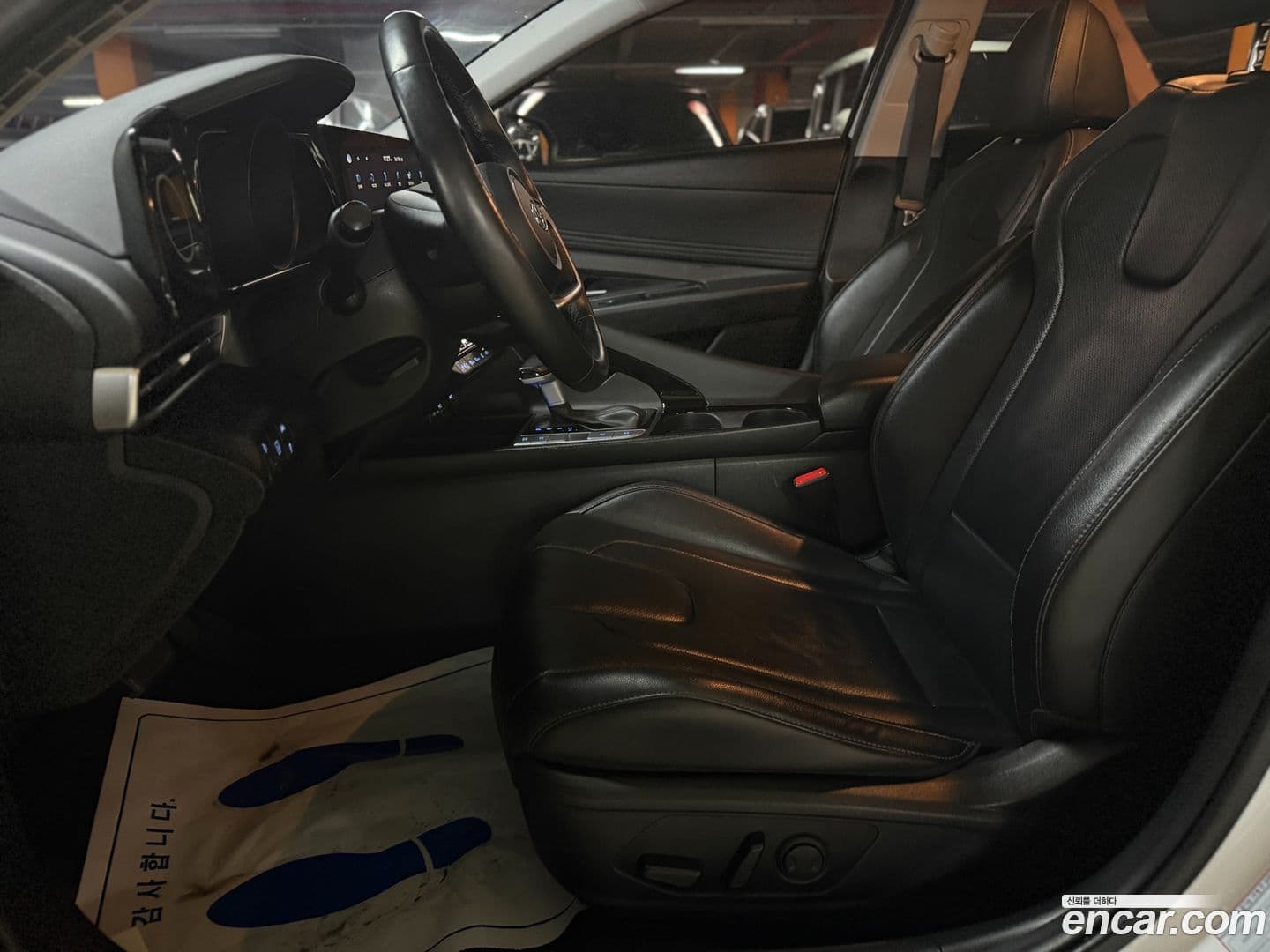 Main__Slider__Photo:AVANTE Hyundai 2022.3-8