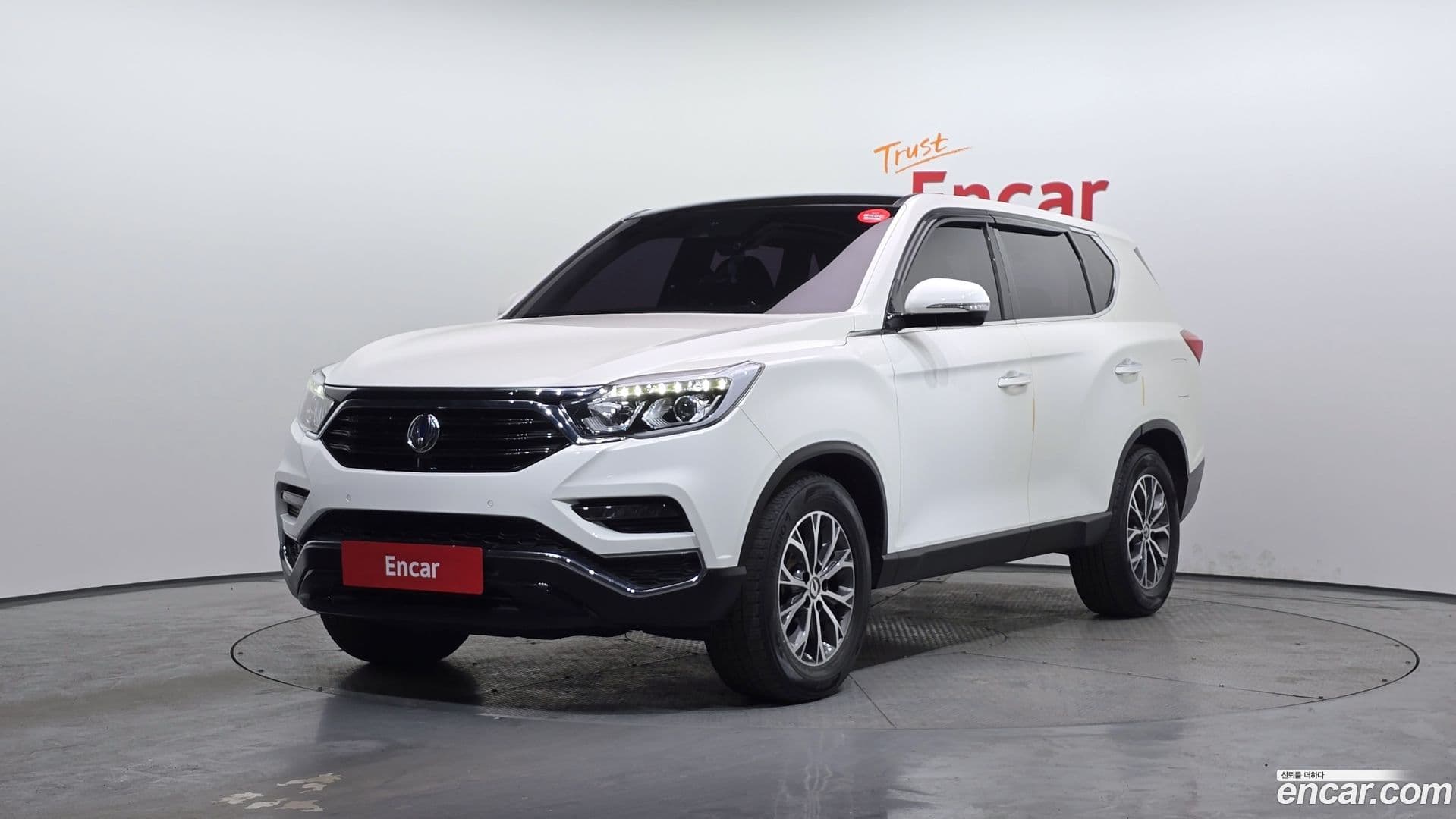 Main__Slider__Photo:Rexton KG_Mobility_Ssangyong 2018.11-0