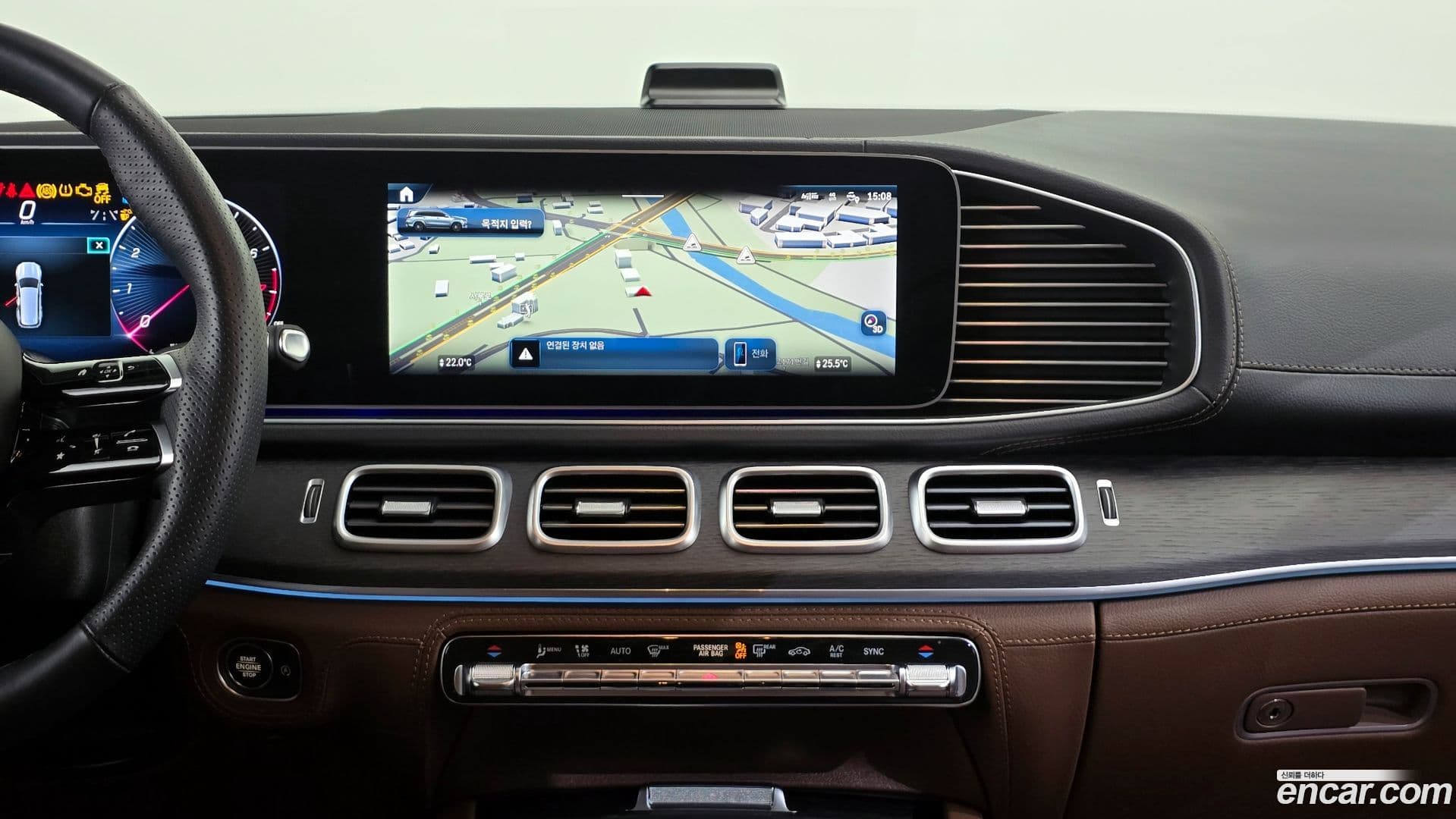 Main__Slider__Photo:GLS-Class Mercedes-Benz 2025.10-13