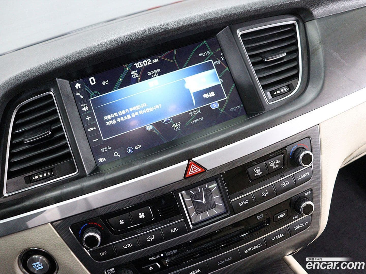 Main__Slider__Photo:Genesis Hyundai 2014.3-6