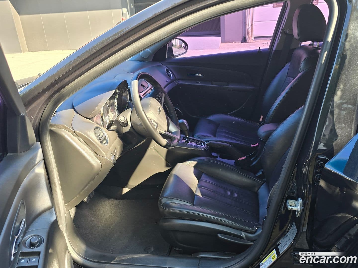 Main__Slider__Photo:Cruze ChevroletGMDaewoo 2015.5-6