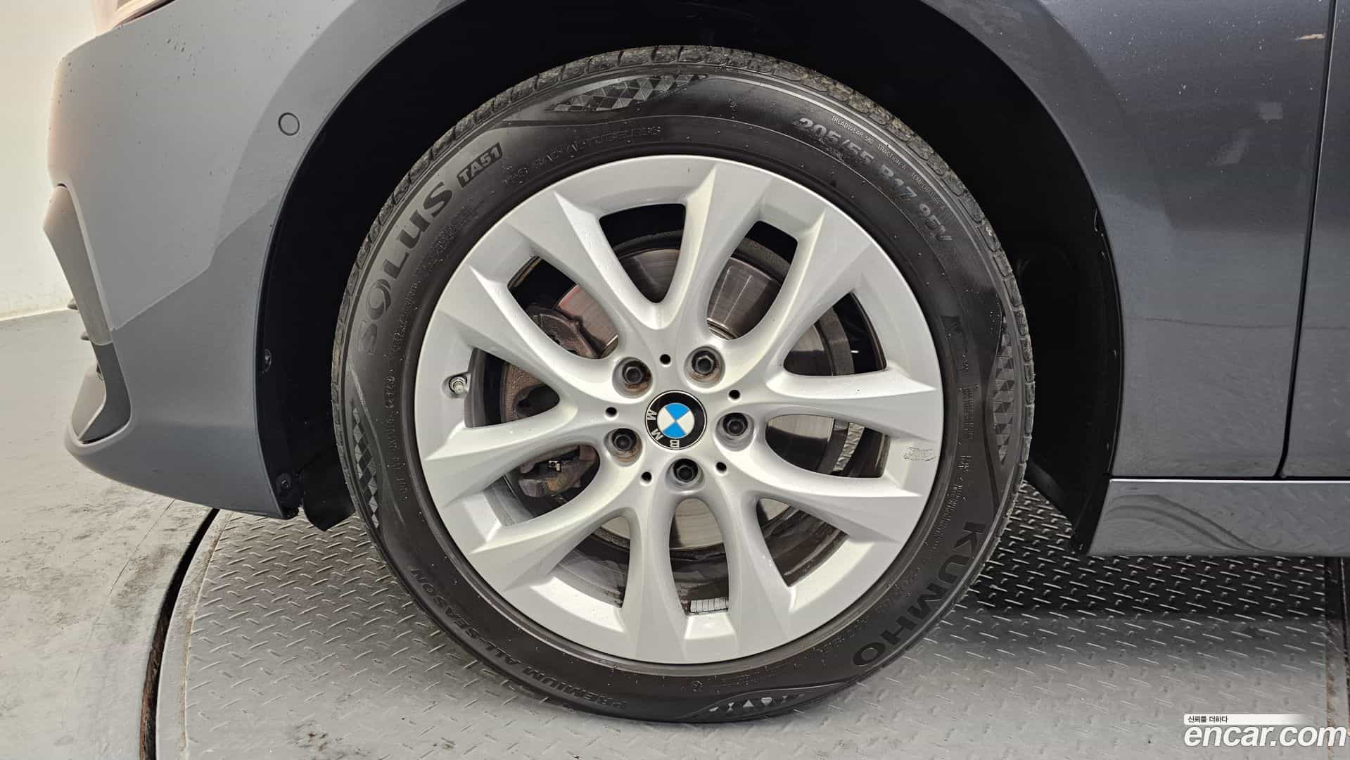 2-Series BMW 2021.1-OUTER-005