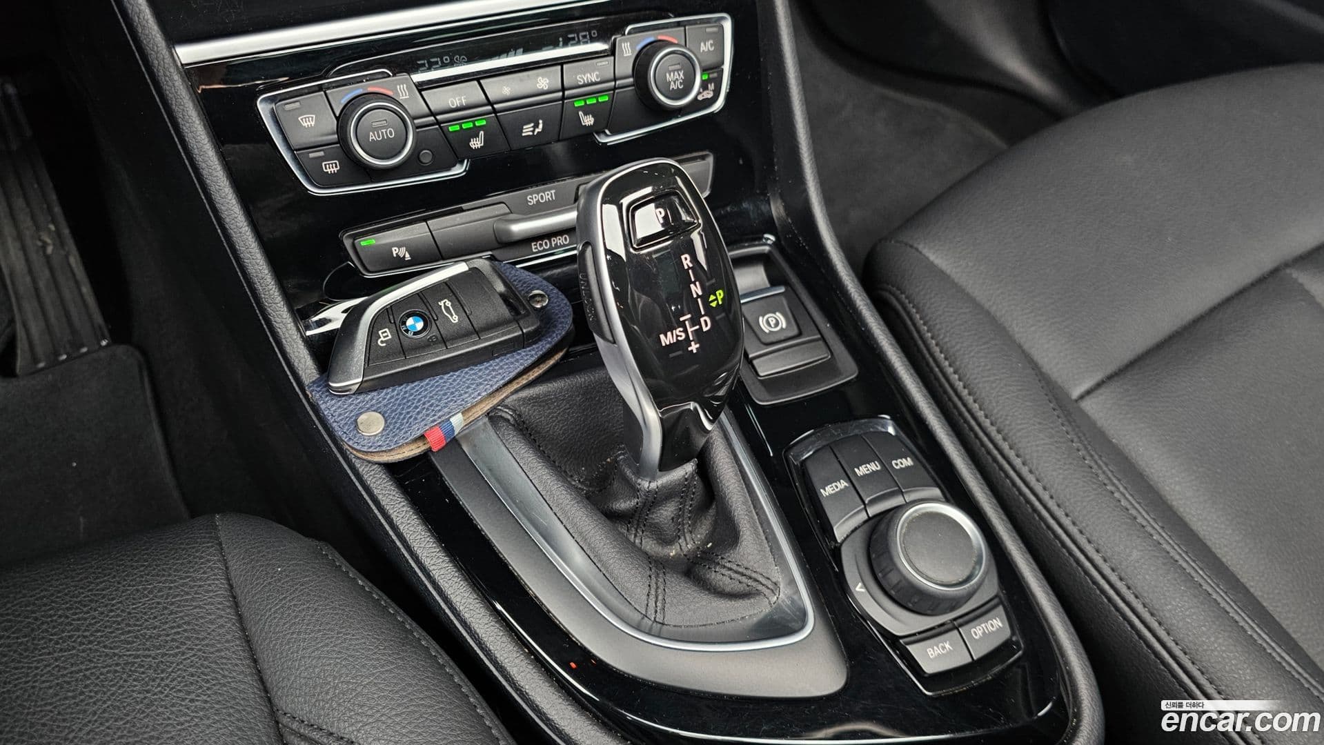 Main__Slider__Photo:2-Series BMW 2021.1-8