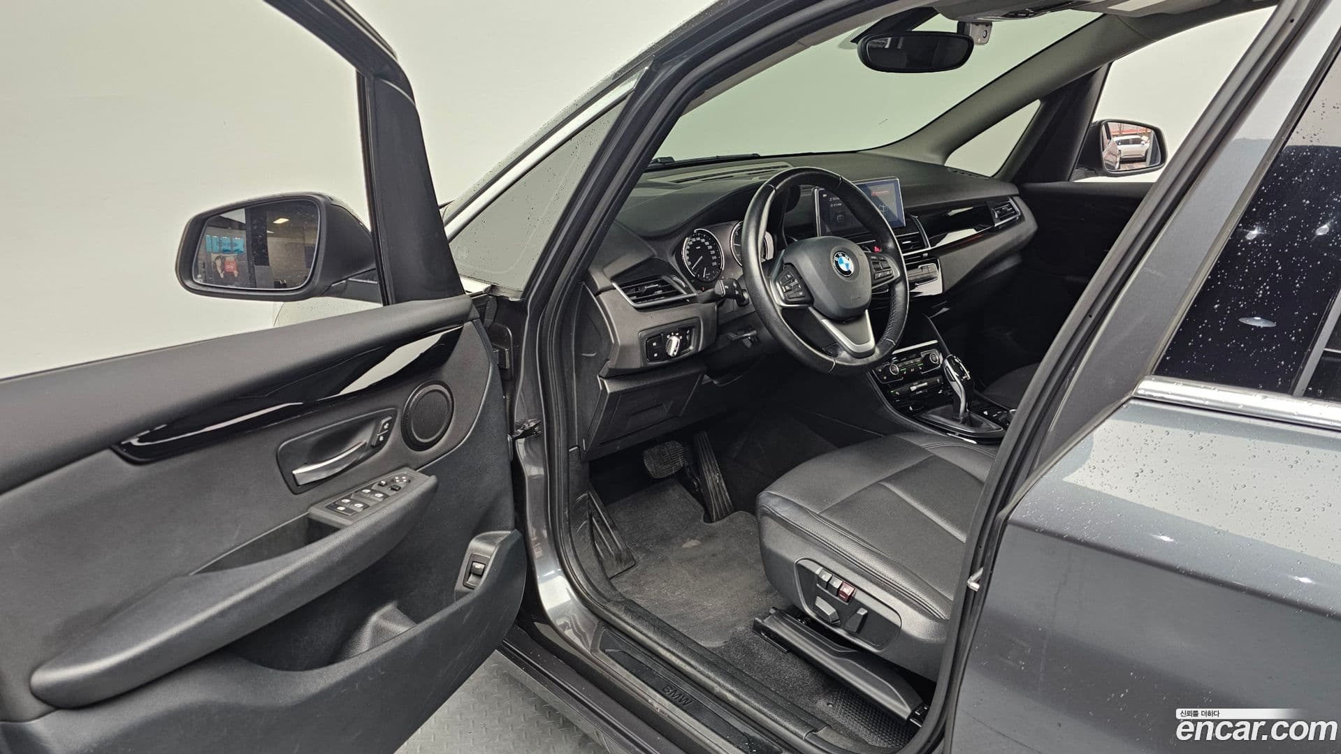 Main__Slider__Photo:2-Series BMW 2021.1-9