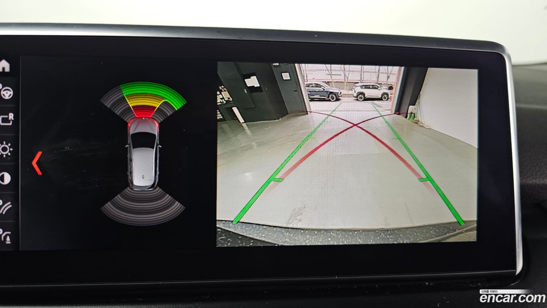 Main__Slider__Photo:2-Series BMW 2021.1-14