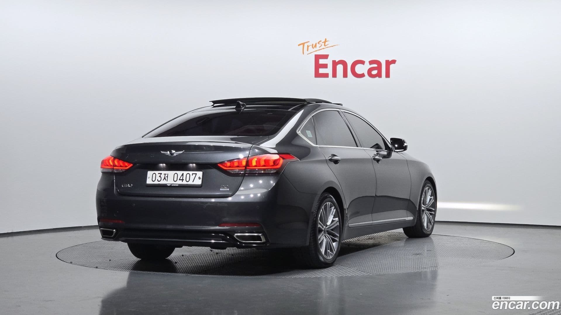 Main__Slider__Photo:G80 Genesis 2016.8-1