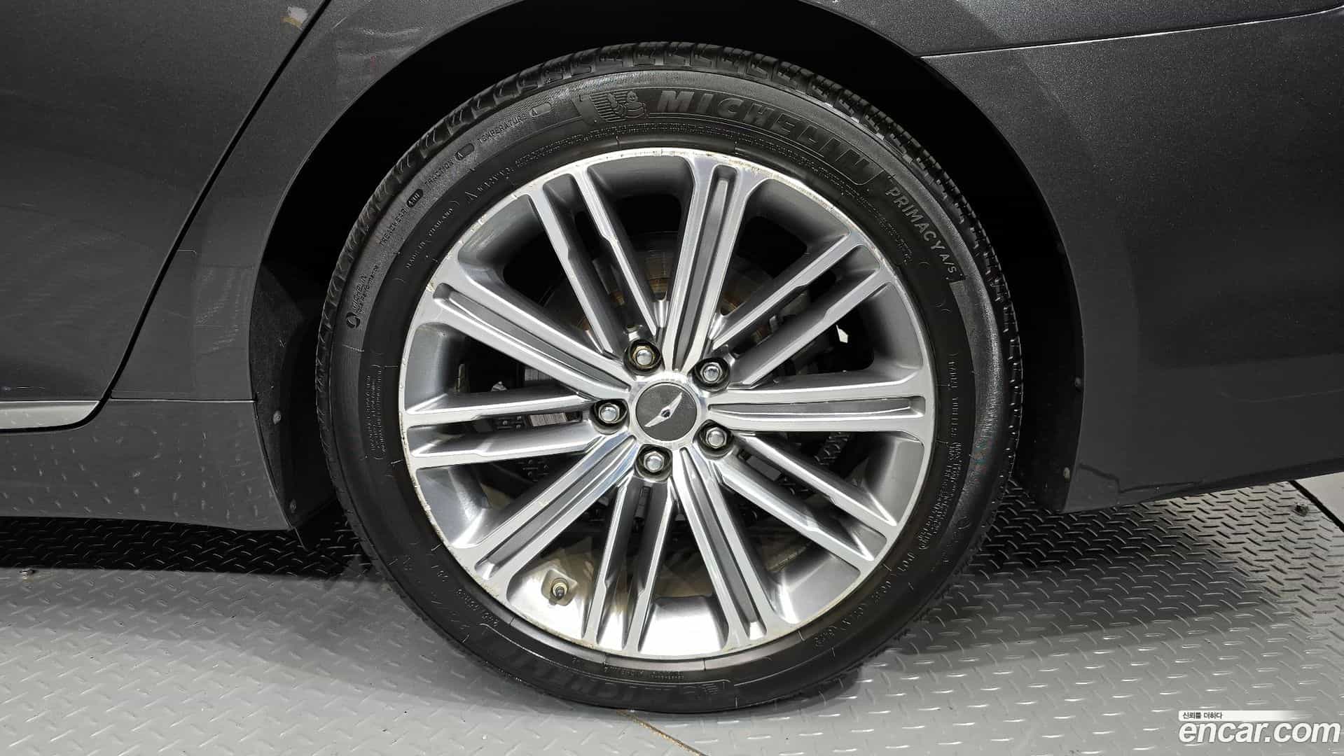 G80 Genesis 2016.8-OUTER-005