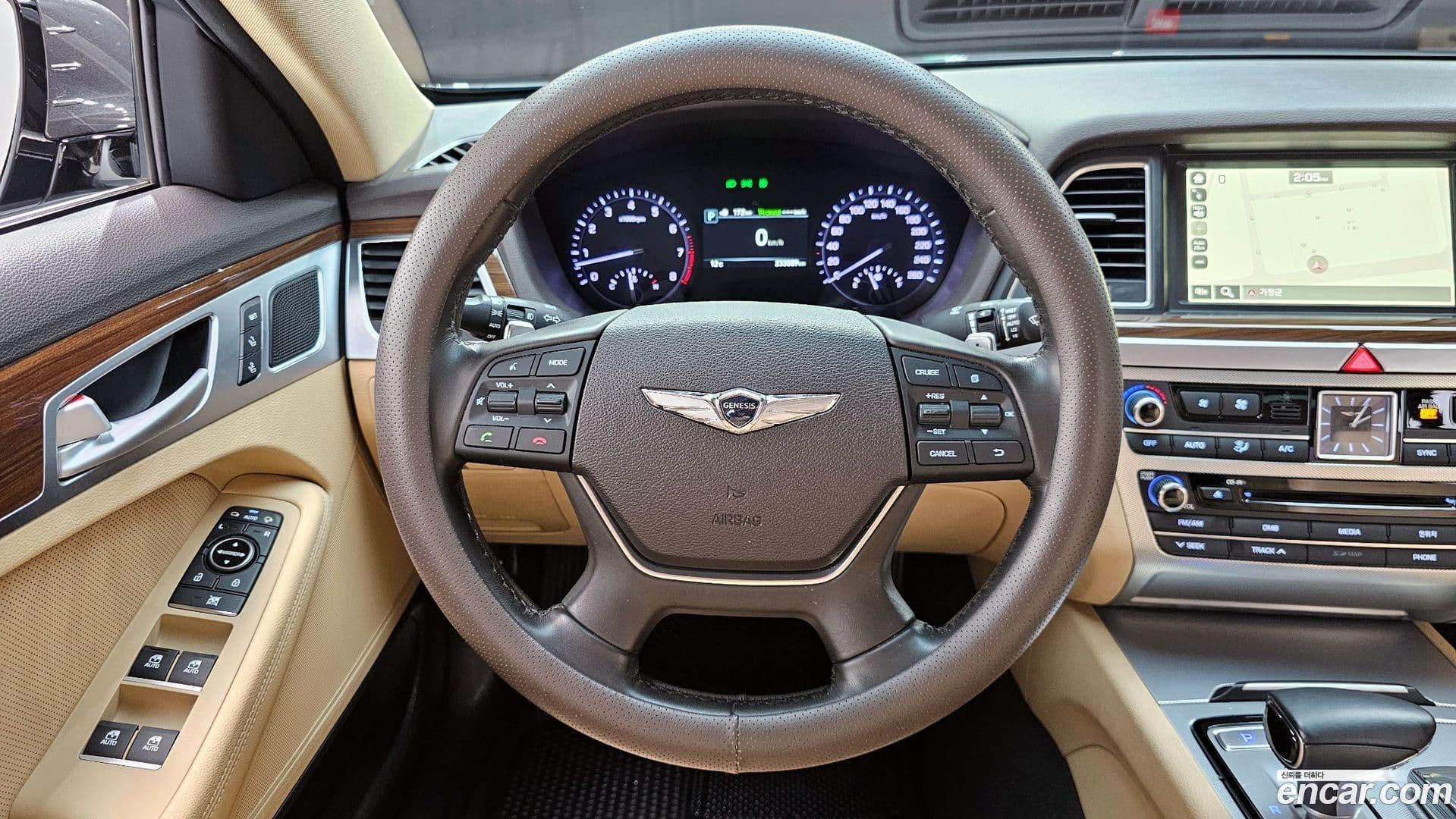 Main__Slider__Photo:G80 Genesis 2016.8-12