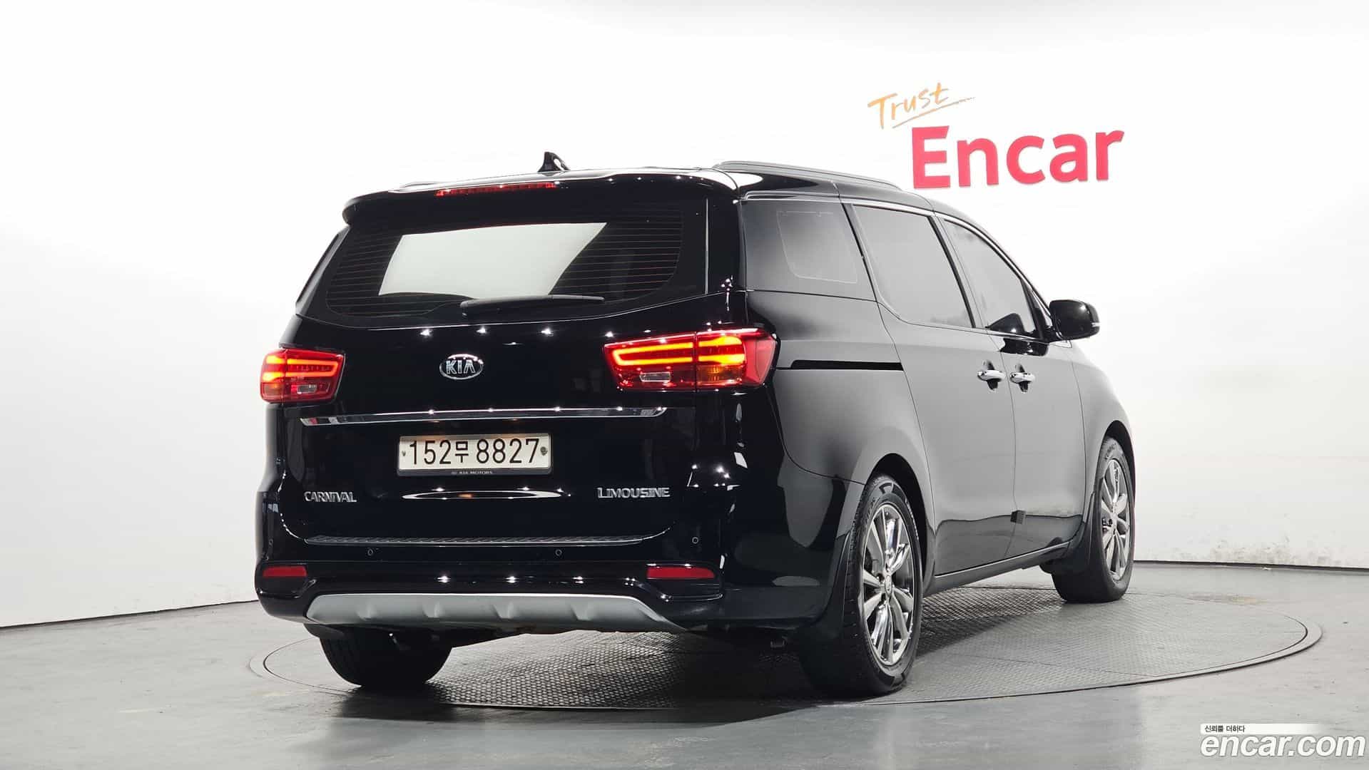 Canival Kia 2019.10-OUTER-002