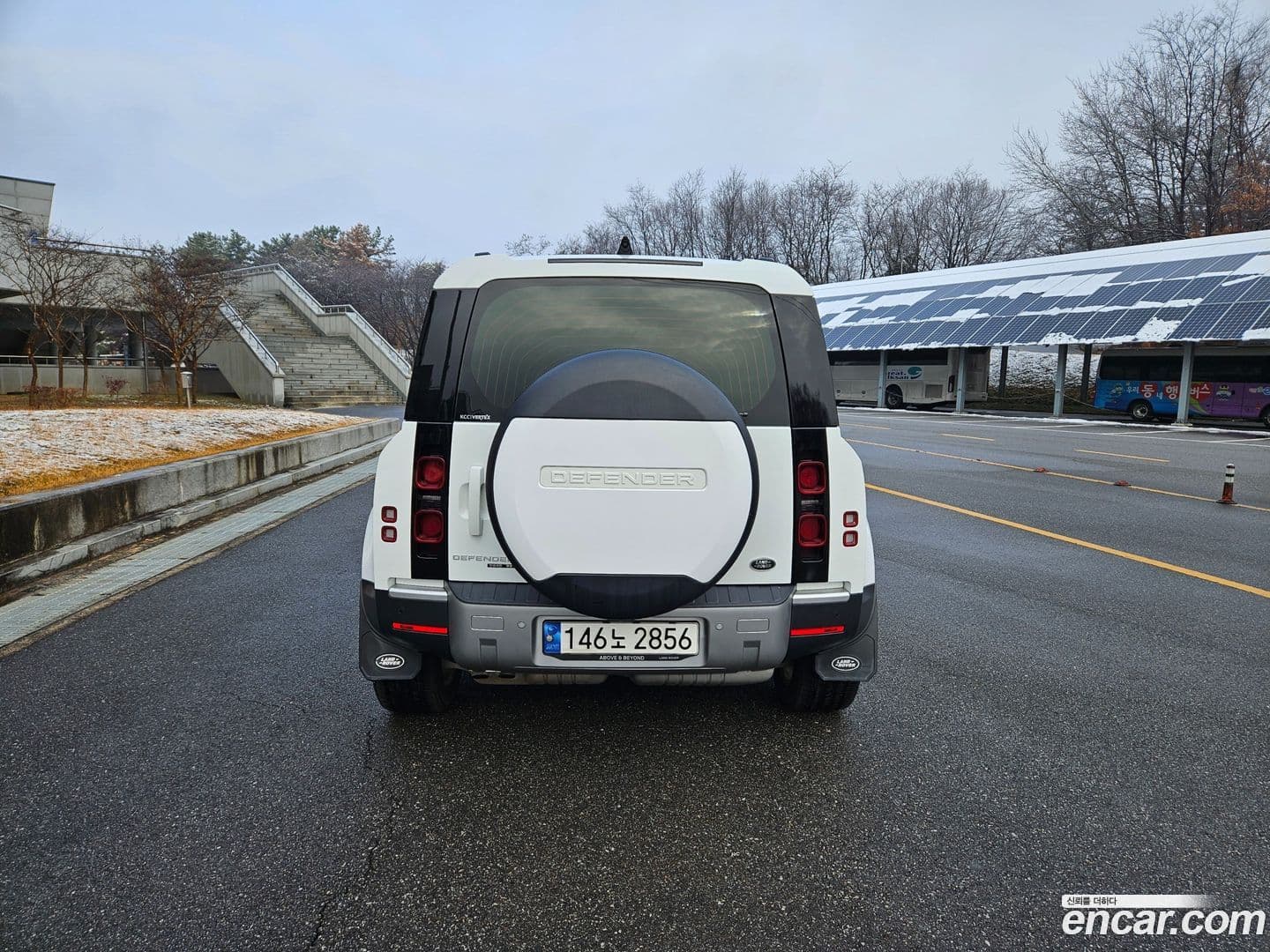 Main__Slider__Photo:Defender Land Rover 2020.11-3