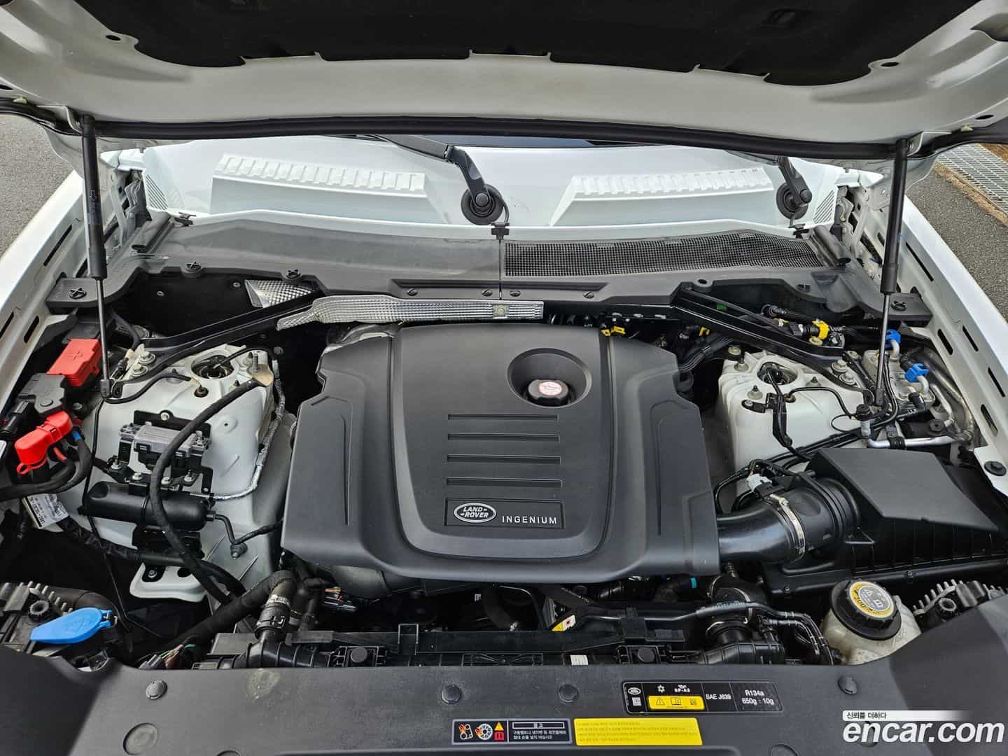 Defender Land Rover 2020.11-OPTION-024