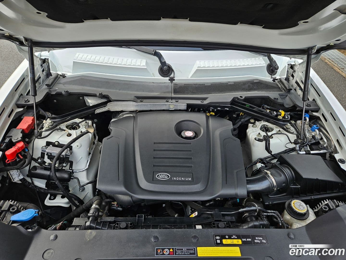 Main__Slider__Photo:Defender Land Rover 2020.11-19