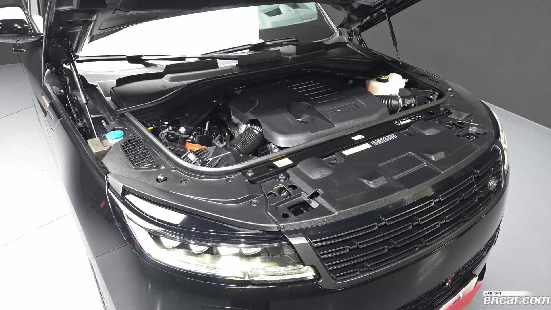 Range Rover Sport Land Rover 2025.3-INNER-006