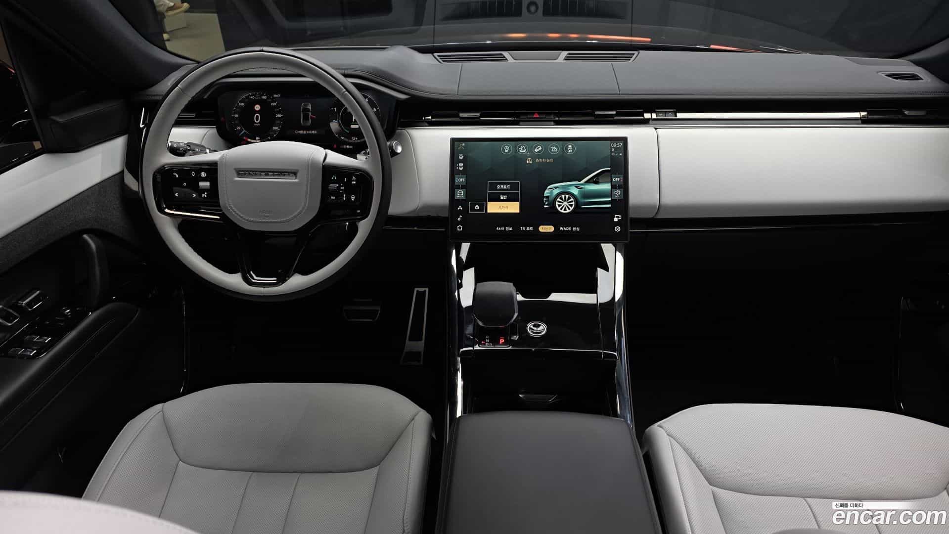 Range Rover Sport Land Rover 2025.3-INNER-007