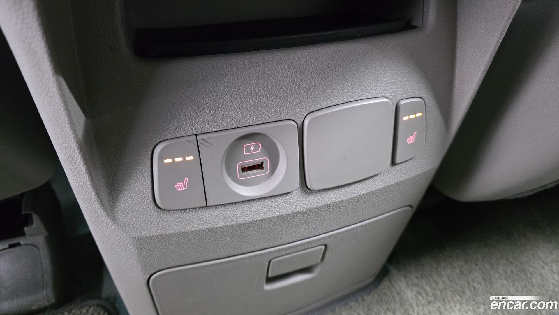 Main__Slider__Photo:Canival Kia 2018.6-18