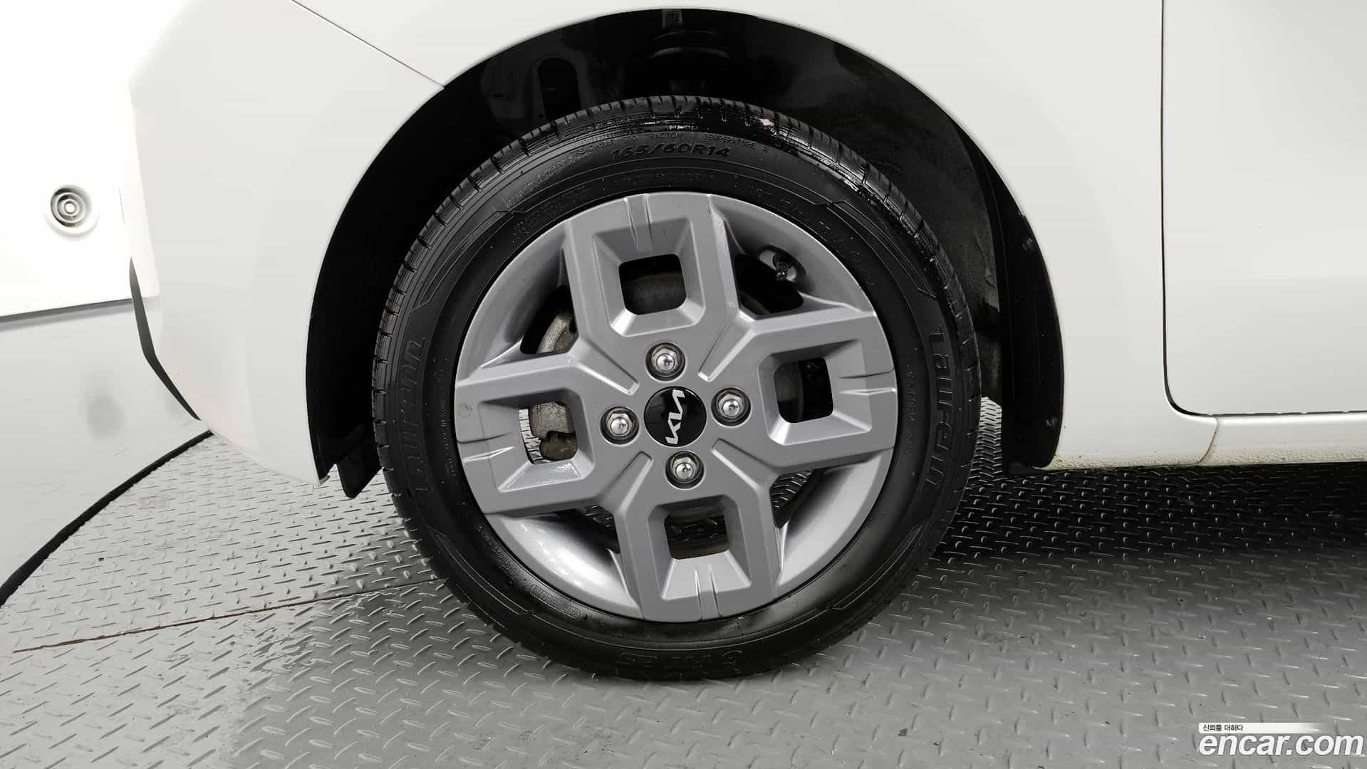 RAY Kia 2023.8-OUTER-005