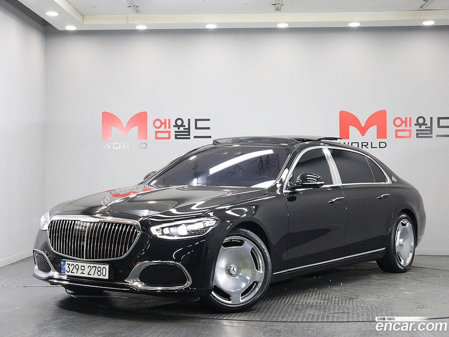 Main__Slider__Photo:S-Class Mercedes-Benz 2021.10-0