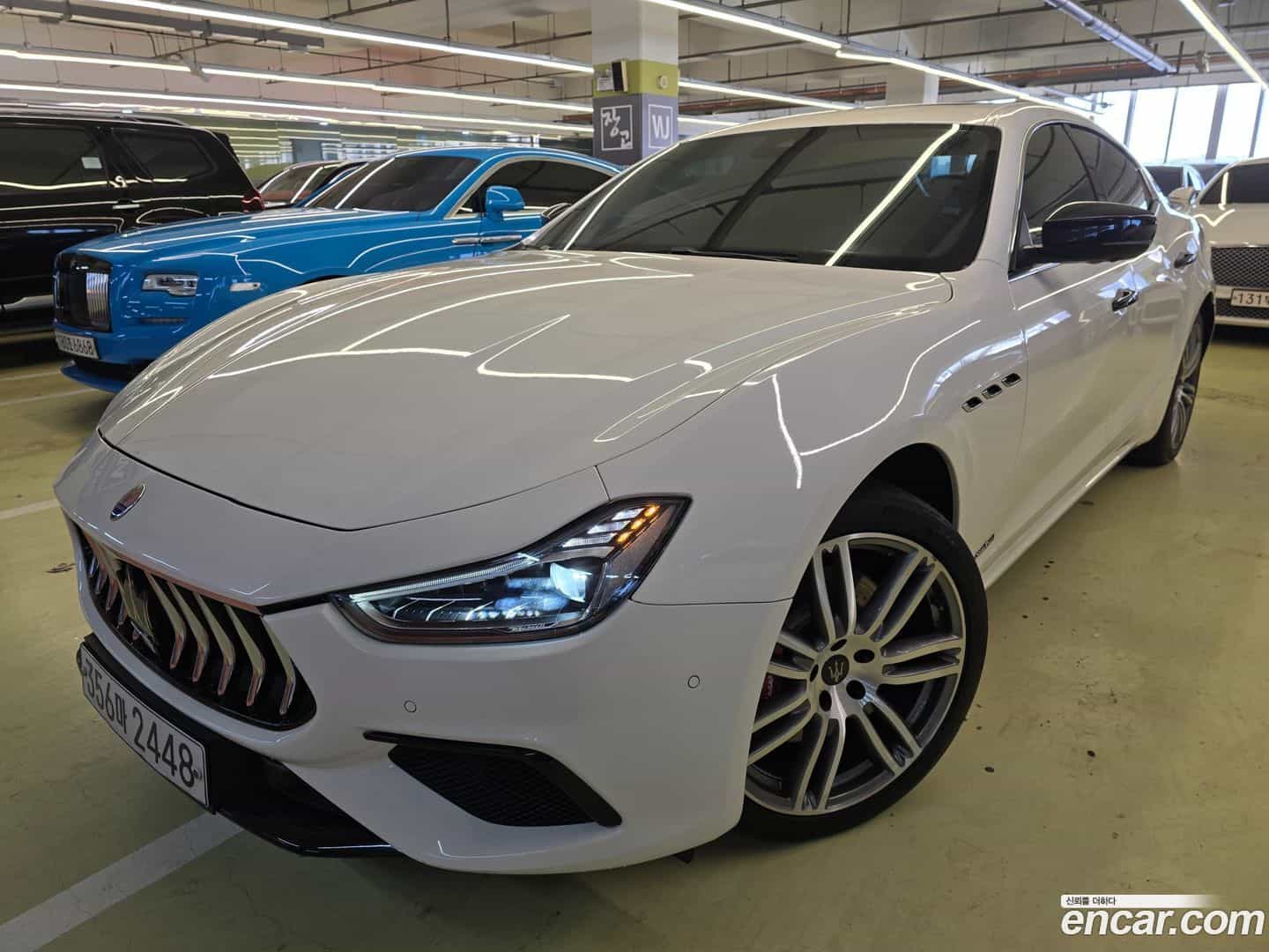 Ghibli Maserati 2019.11-OUTER-001