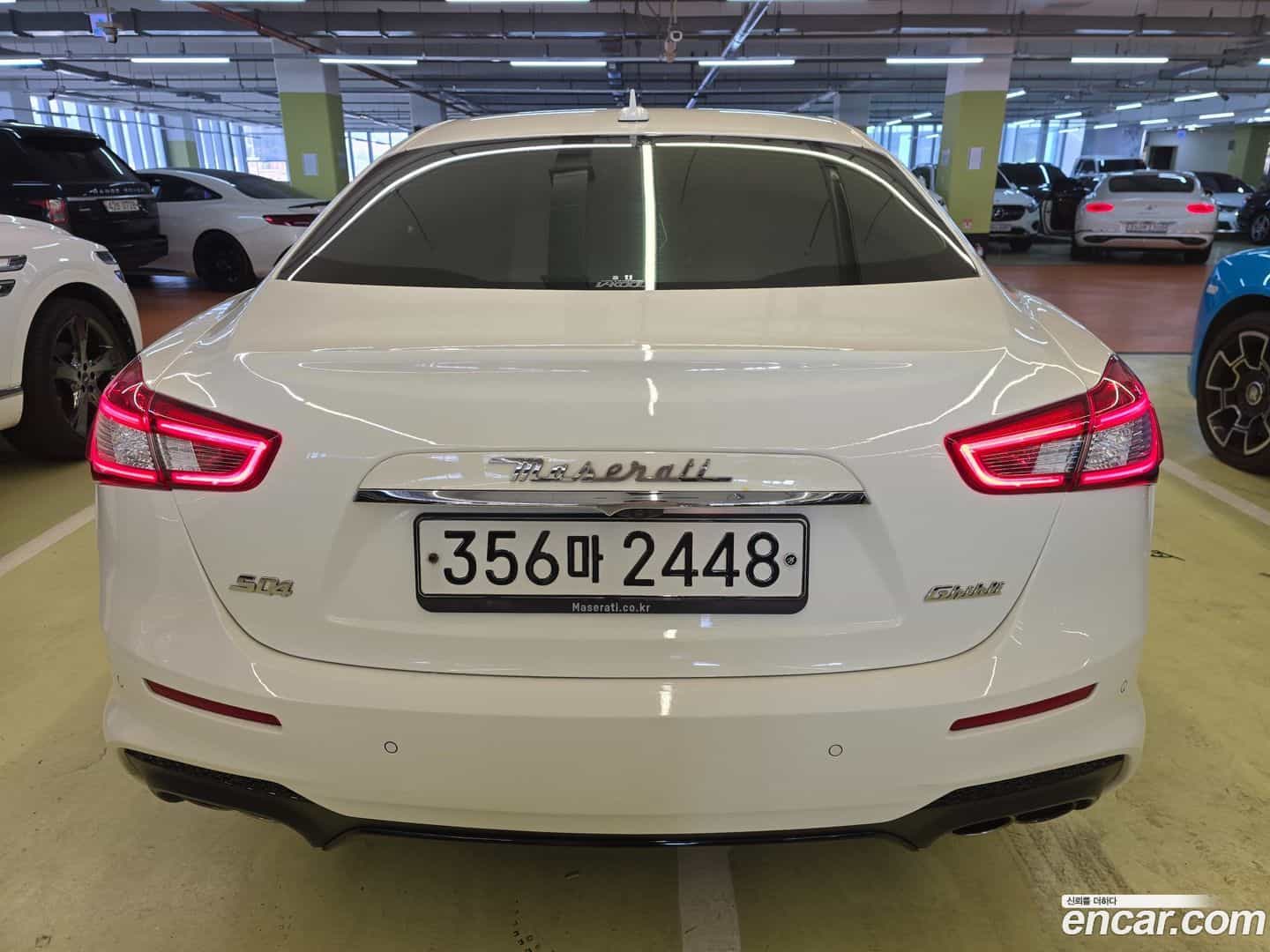 Ghibli Maserati 2019.11-OUTER-004