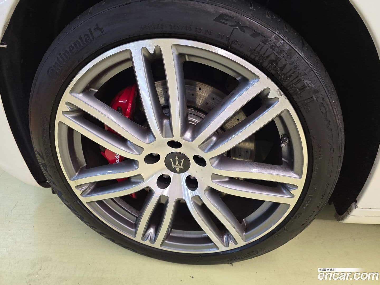 Main__Slider__Photo:Ghibli Maserati 2019.11-4