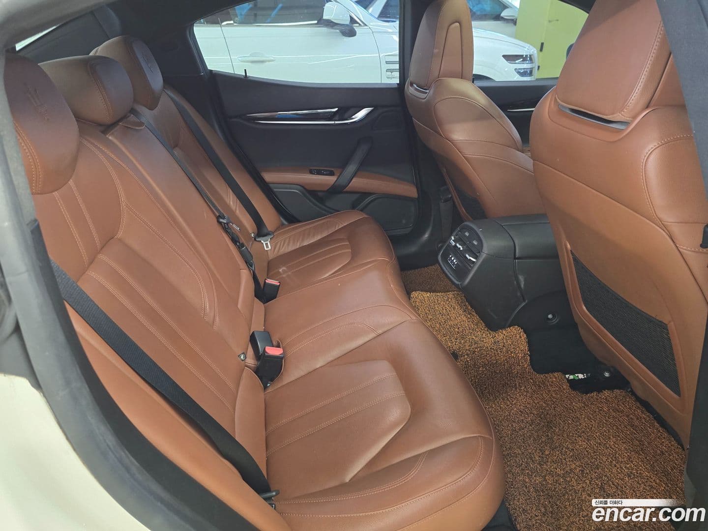 Main__Slider__Photo:Ghibli Maserati 2019.11-8