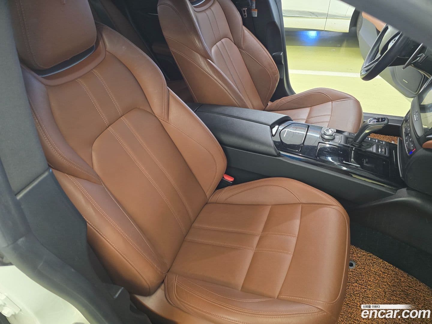 Main__Slider__Photo:Ghibli Maserati 2019.11-10