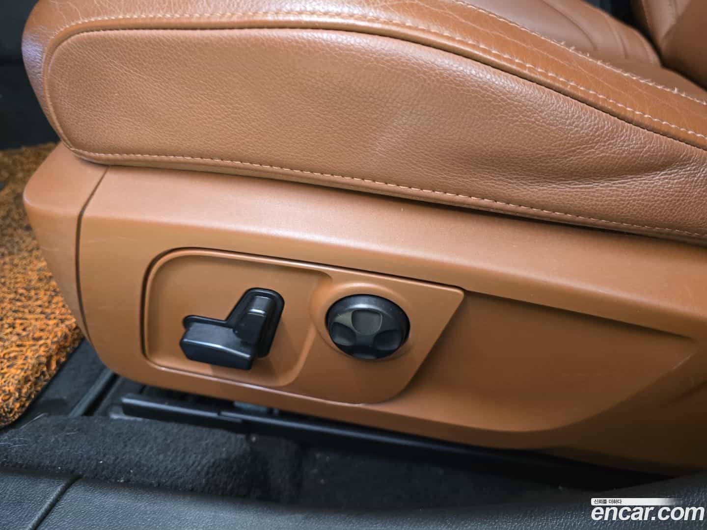 Ghibli Maserati 2019.11-OPTION-022