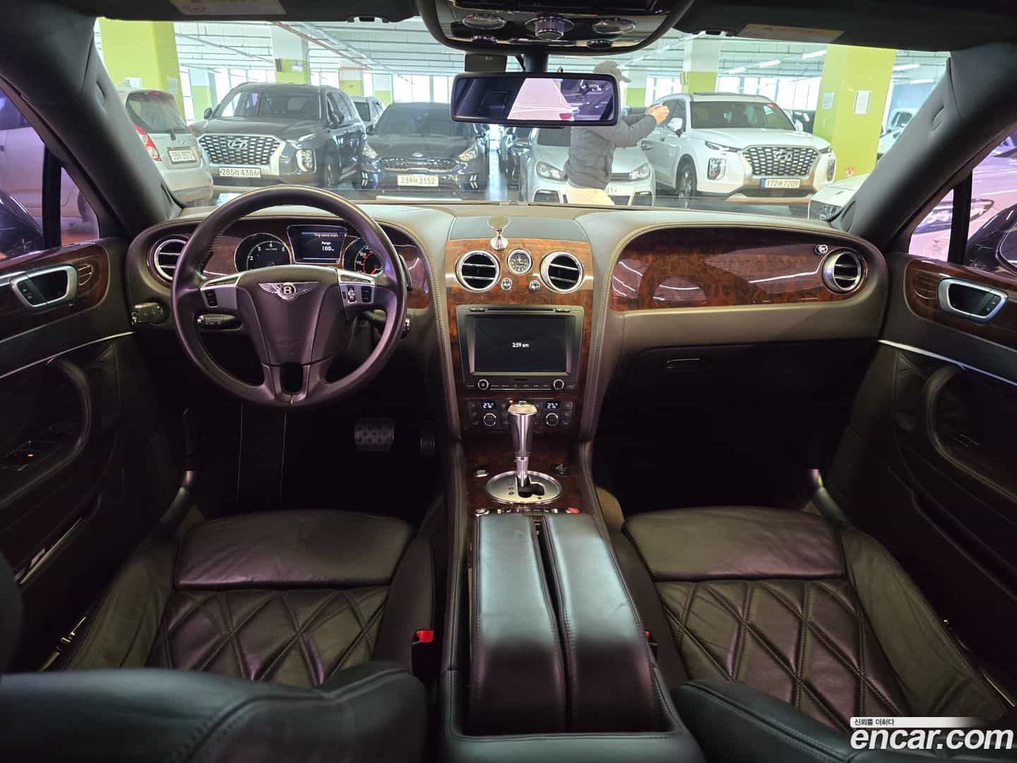 Flying Spur Bentley 2011.9-INNER-007