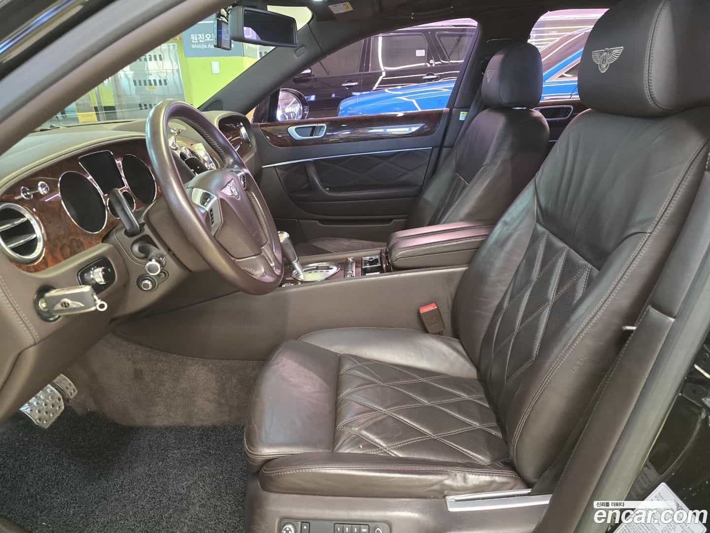 Flying Spur Bentley 2011.9-INNER-010