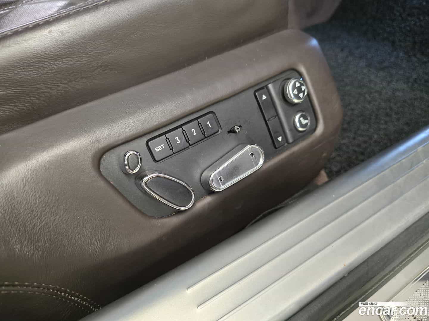 Flying Spur Bentley 2011.9-OPTION-022