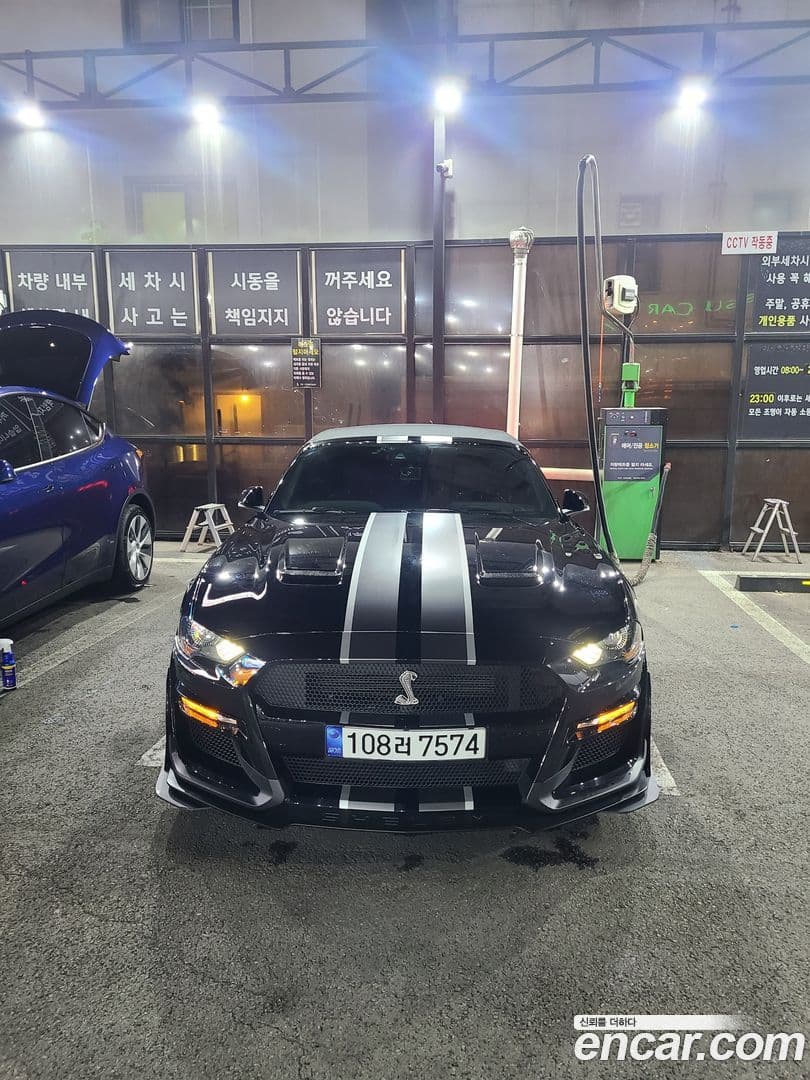 Main__Slider__Photo:Mustang Ford 2018.6-7