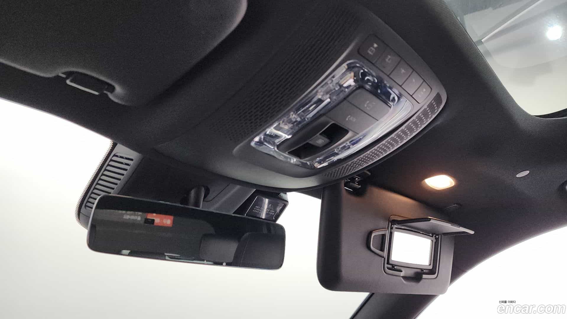 GLB-Class Mercedes-Benz 2021.2-OPTION-021