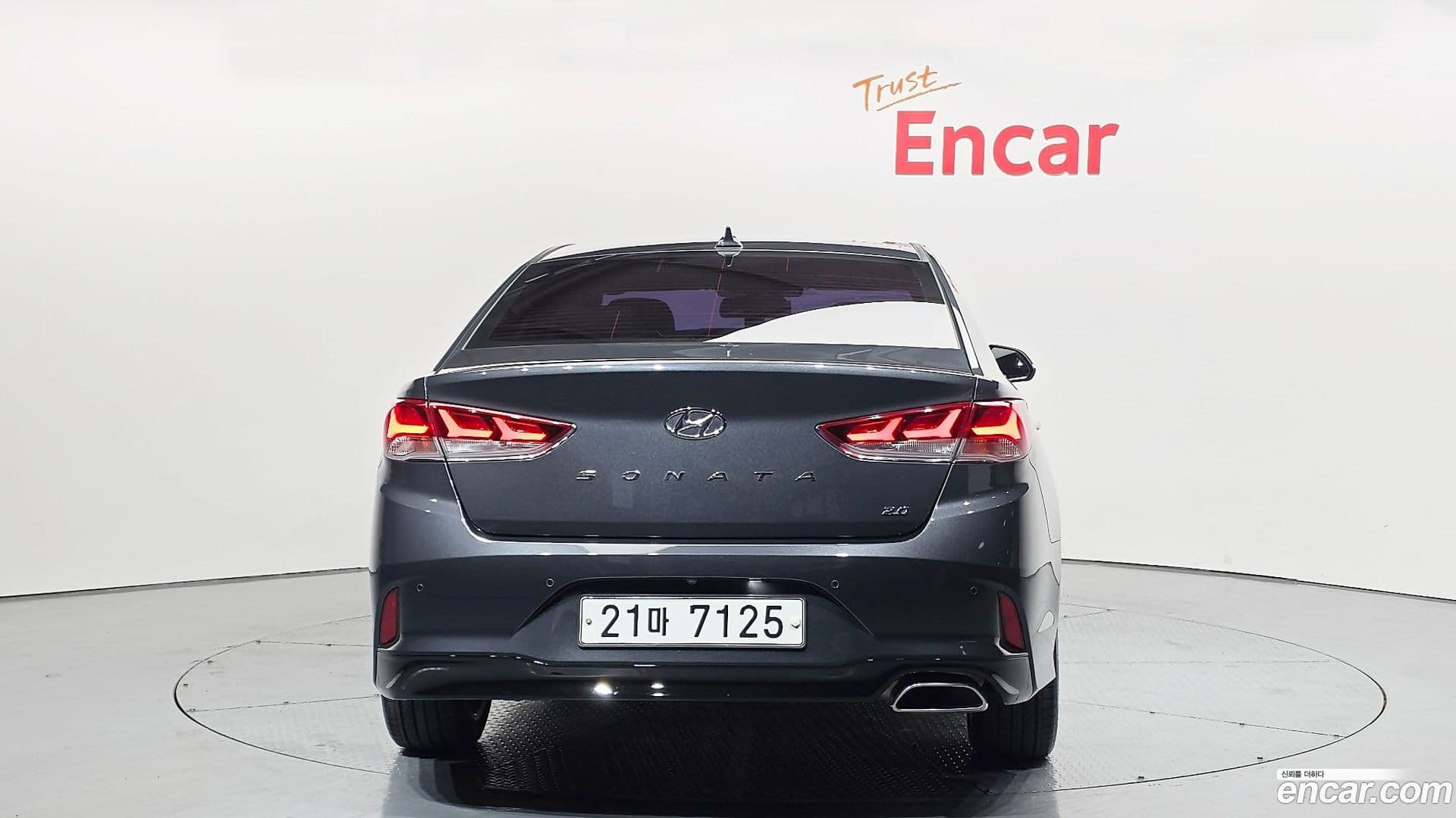 Main__Slider__Photo:Sonata Hyundai 2018.9-3