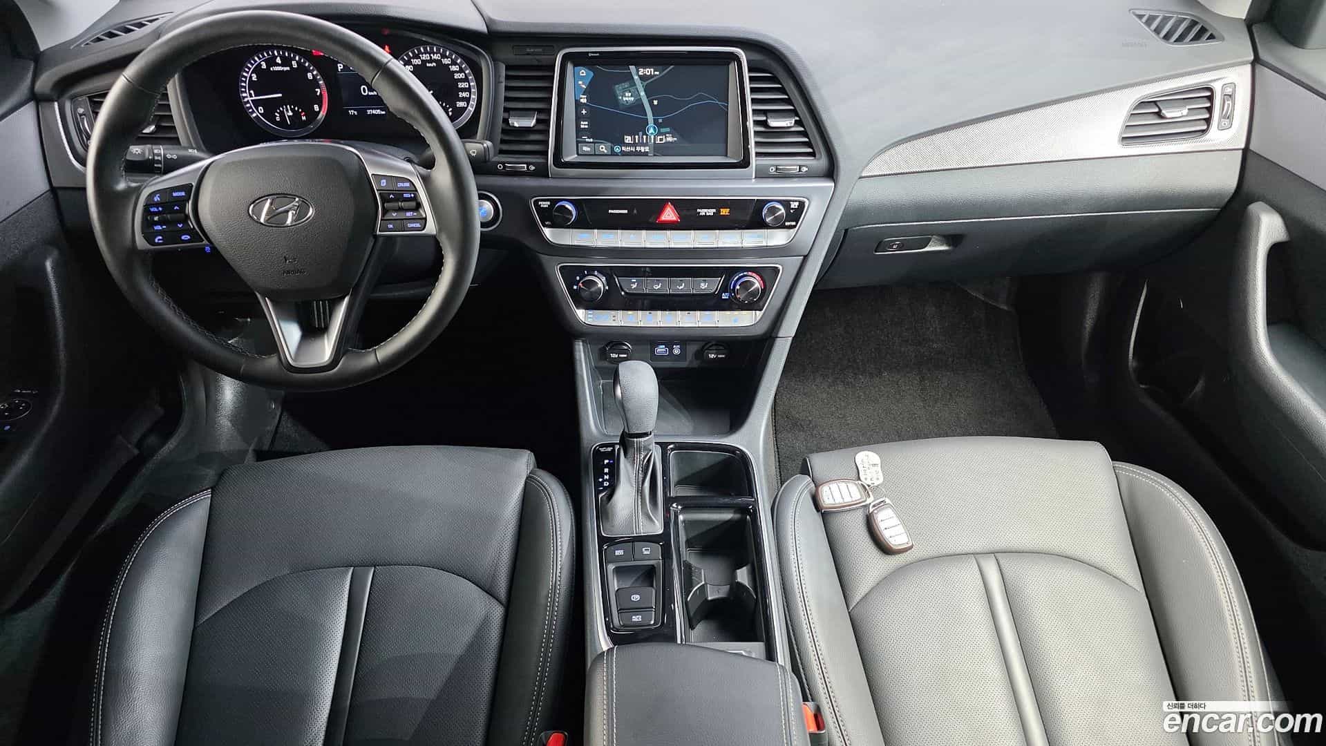 Sonata Hyundai 2018.9-INNER-007
