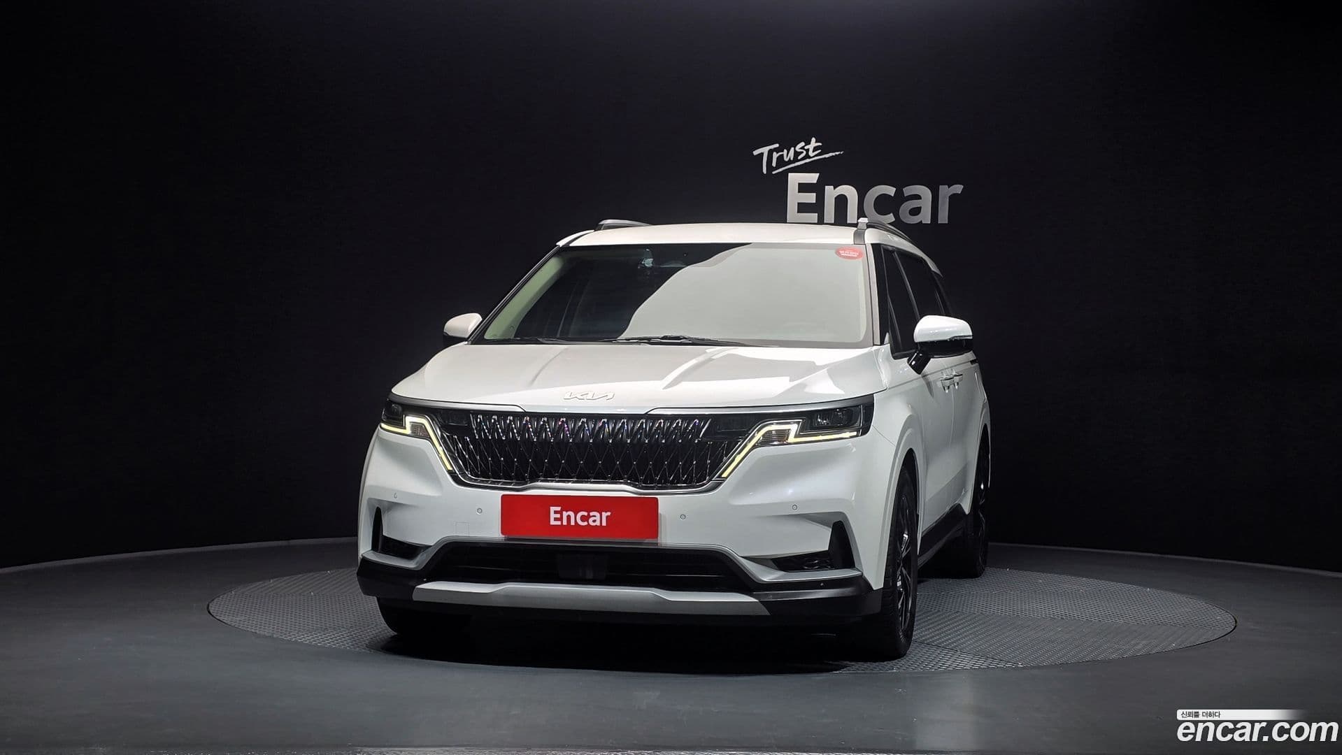 Main__Slider__Photo:Canival Kia 2022.11-2