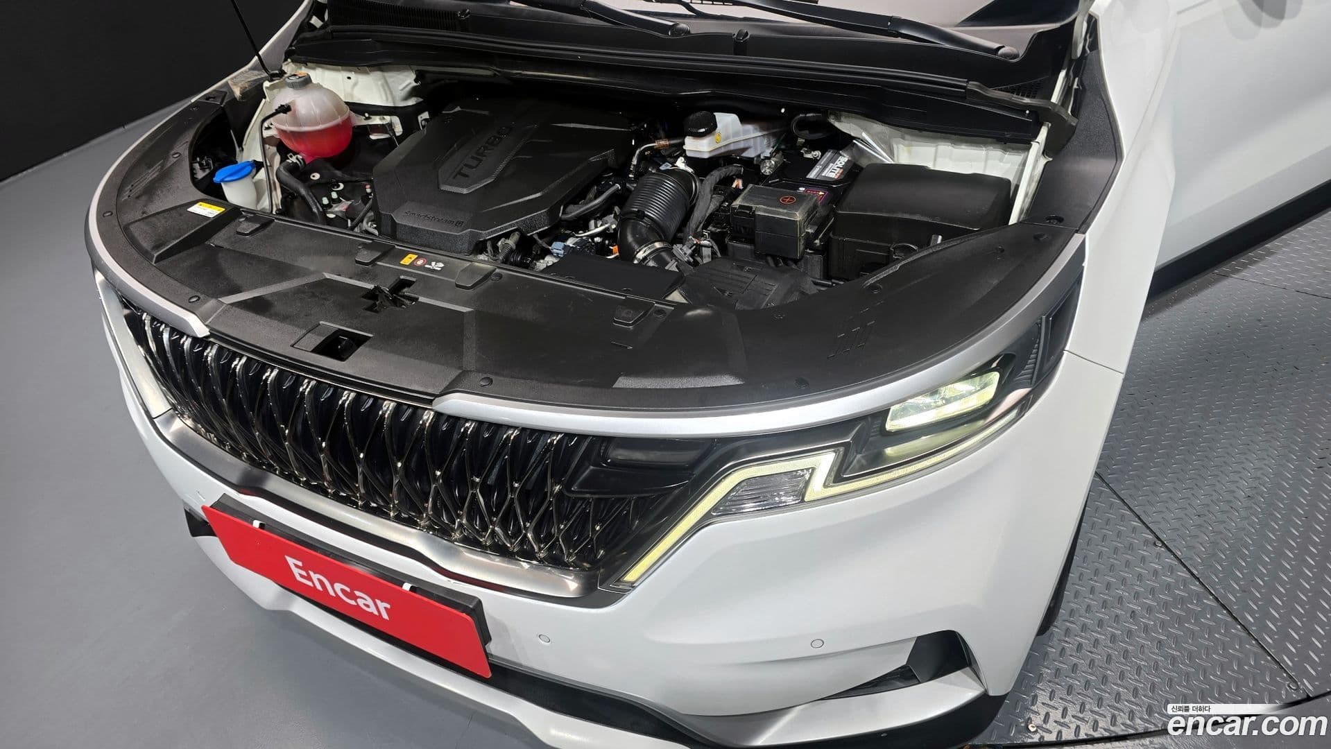 Main__Slider__Photo:Canival Kia 2022.11-5