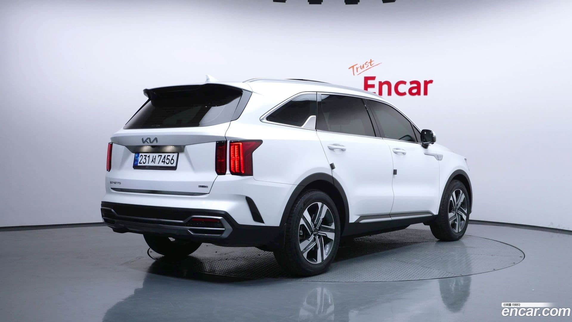 Main__Slider__Photo:Sorento Kia 2022.9-1