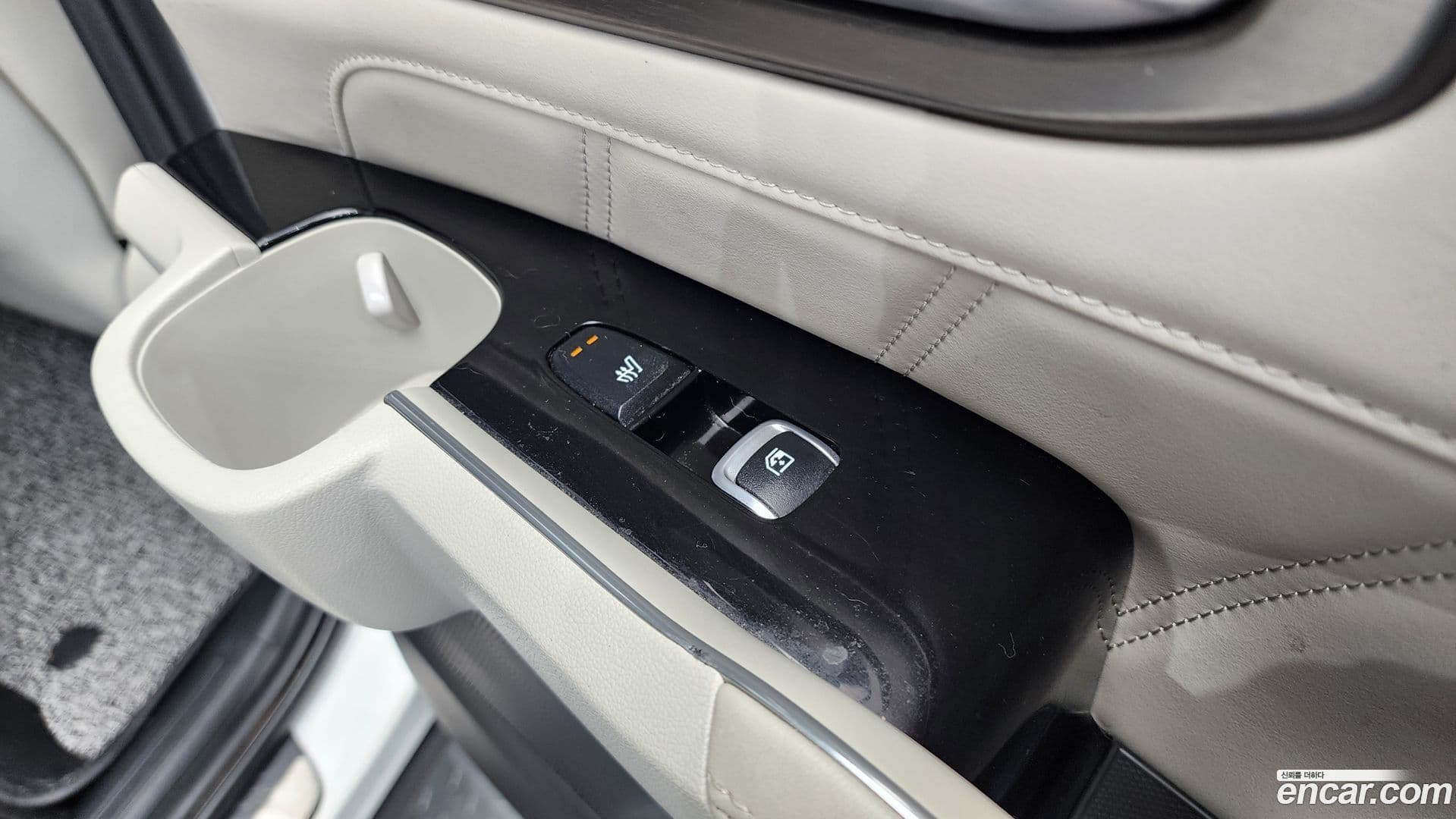 Main__Slider__Photo:Sorento Kia 2022.9-17