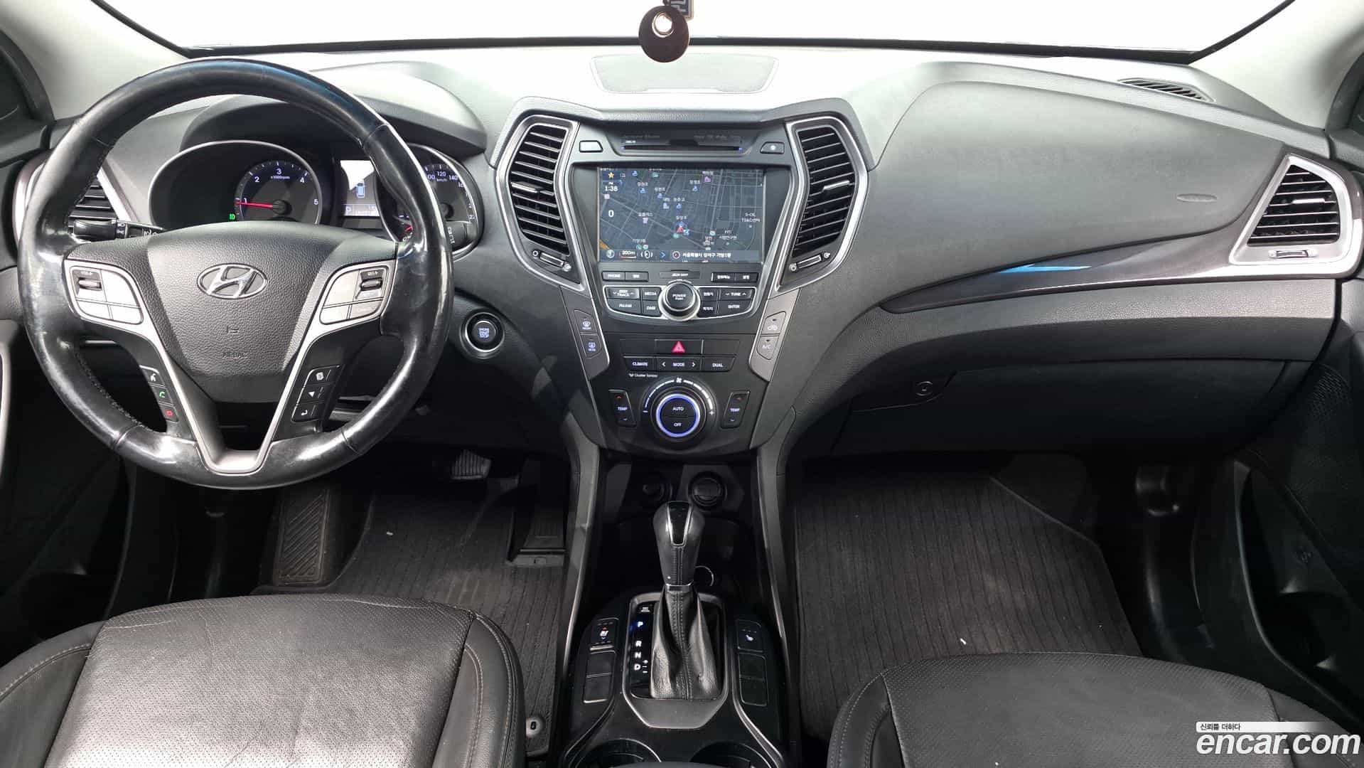 Santafe Hyundai 2012.8-INNER-007