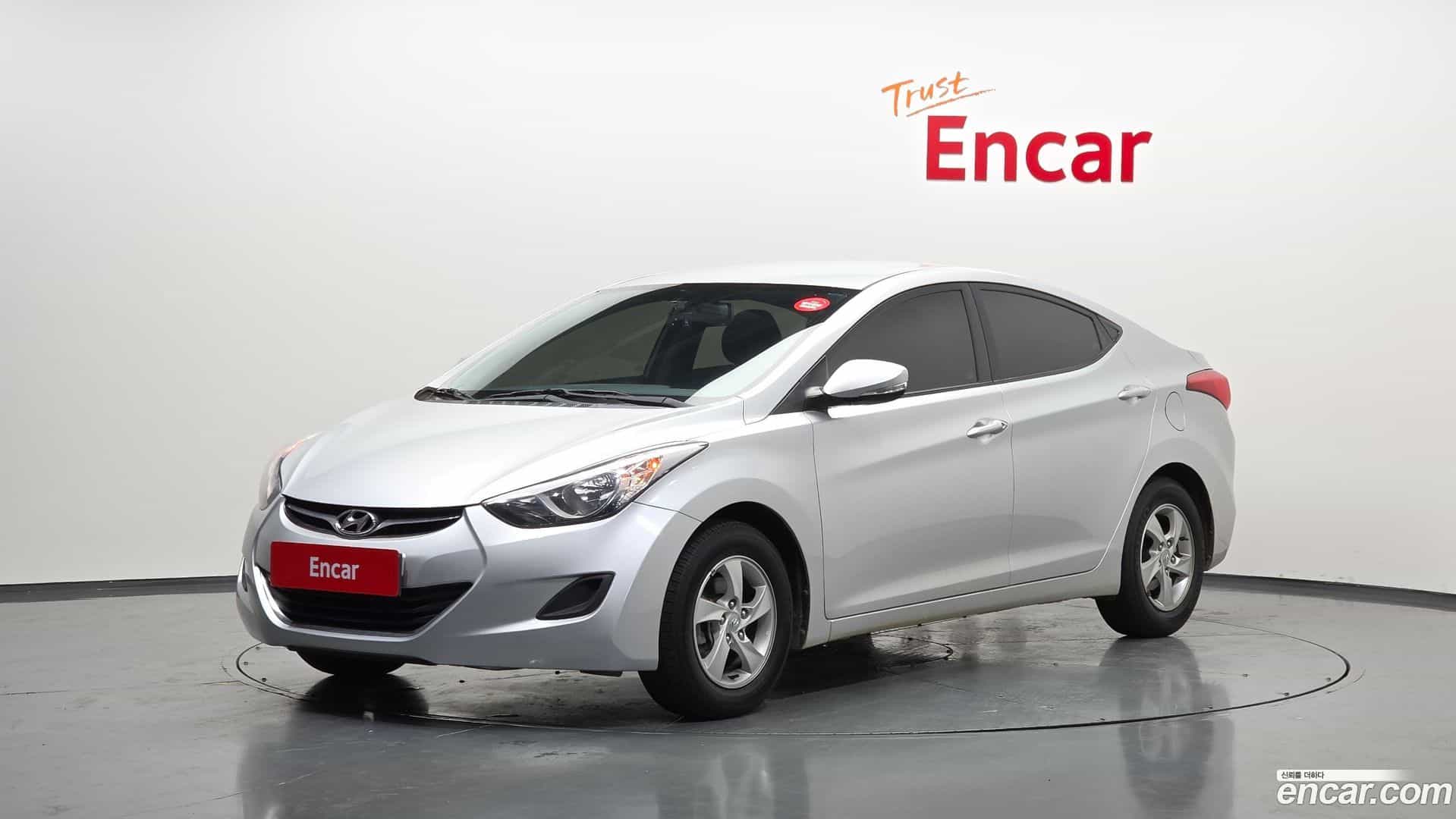 AVANTE Hyundai 2012.9-OUTER-001