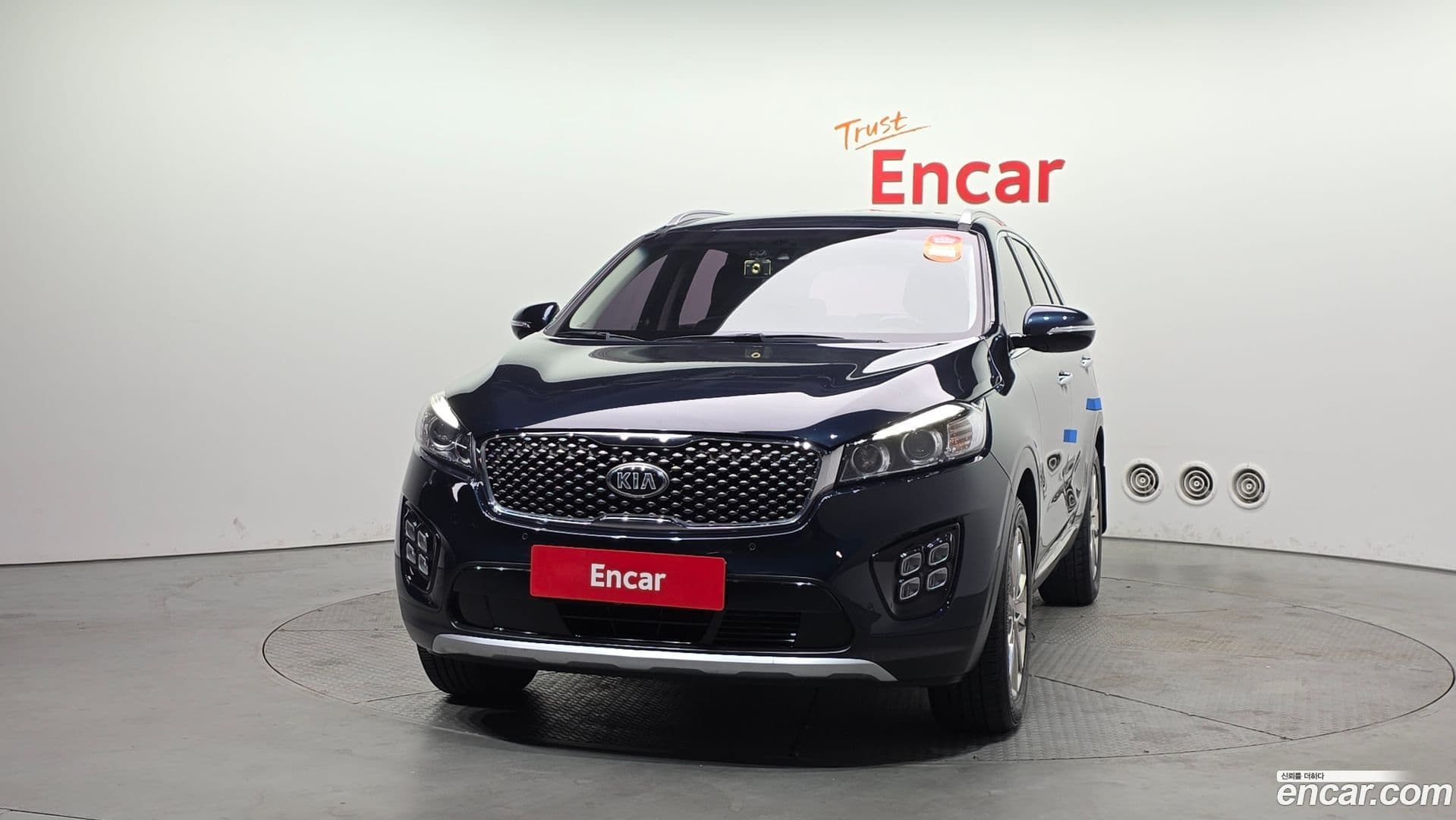 Main__Slider__Photo:Sorento Kia 2017.0-2
