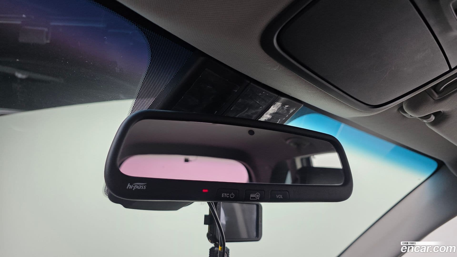 Main__Slider__Photo:Sorento Kia 2017.0-15