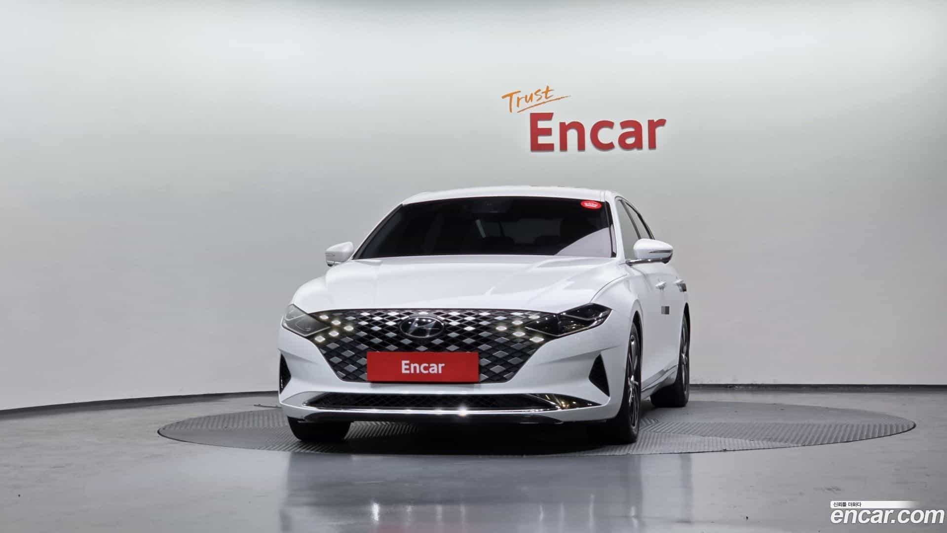 Grandeur Hyundai 2021.0-OUTER-003