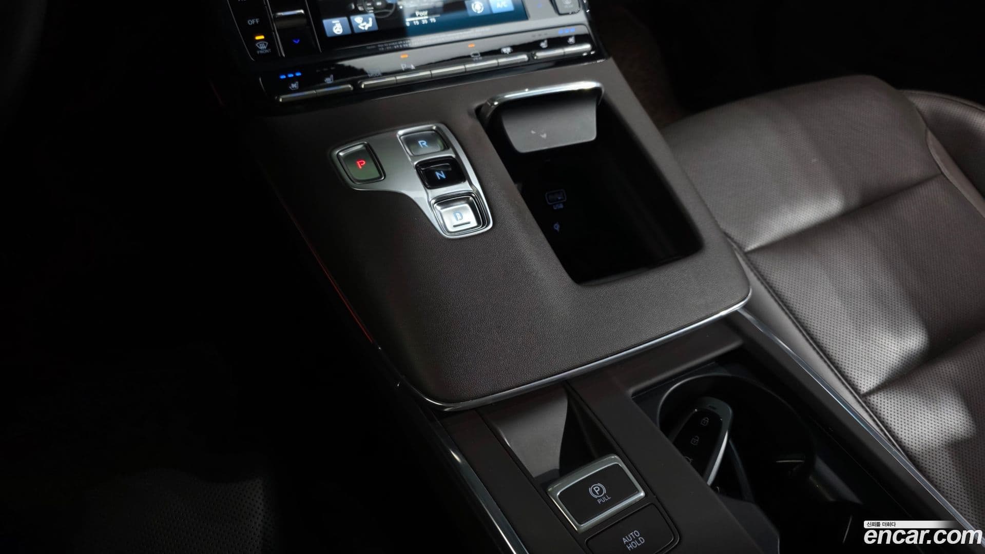 Main__Slider__Photo:Grandeur Hyundai 2021.0-8